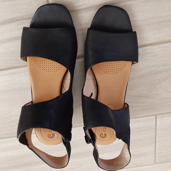 Corso Como SAYGE Black Open Toe 2 in Heel Sandal.    Size 6.5M - Picture 8 of 8